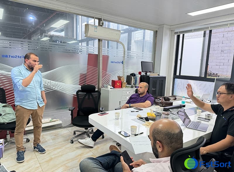 customer visit fstsort factory.jpg customer visit fstsort factory.jpg